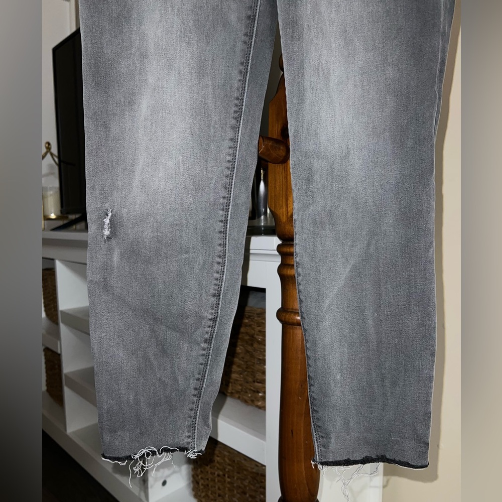 SOLD - Spanx Pull On Distressed Ankle Skinny Jeans - Picture 8 of 12